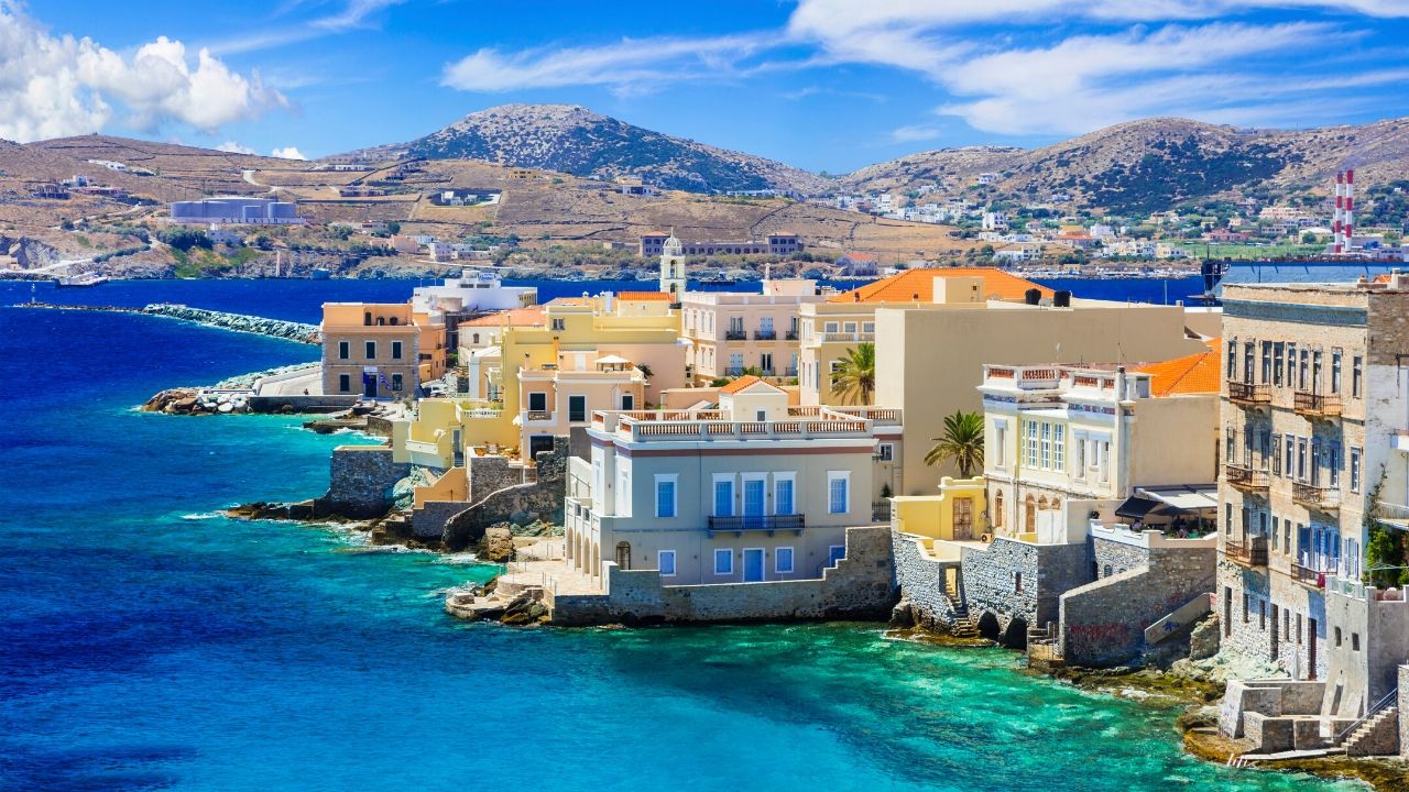 Syros | PLORI Yachting